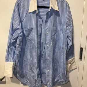 ‼️SALE‼️ H&M women’s striped button up Shirt